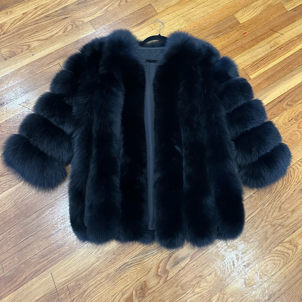 Real fox fur coat black Sz Small 3/4 sleeves.